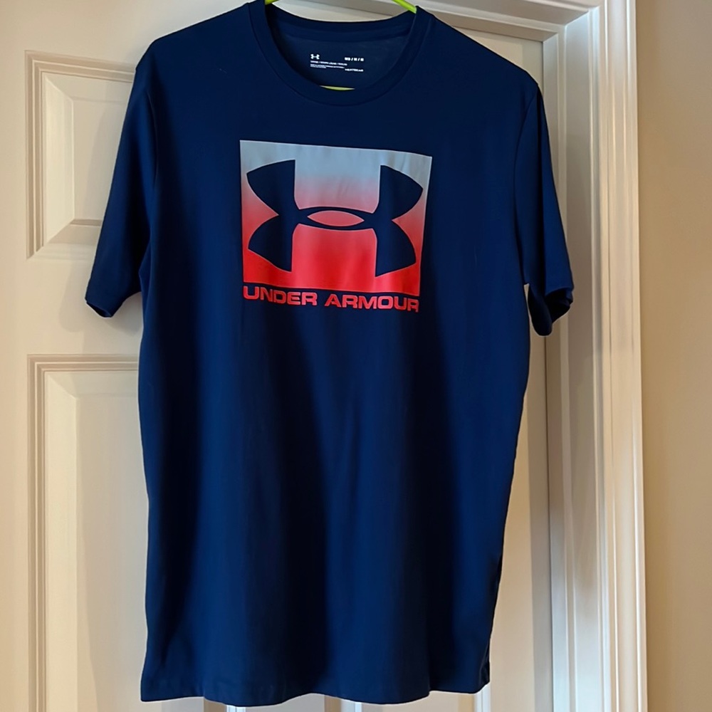 Under Armour Mens short sleeve t-shirt